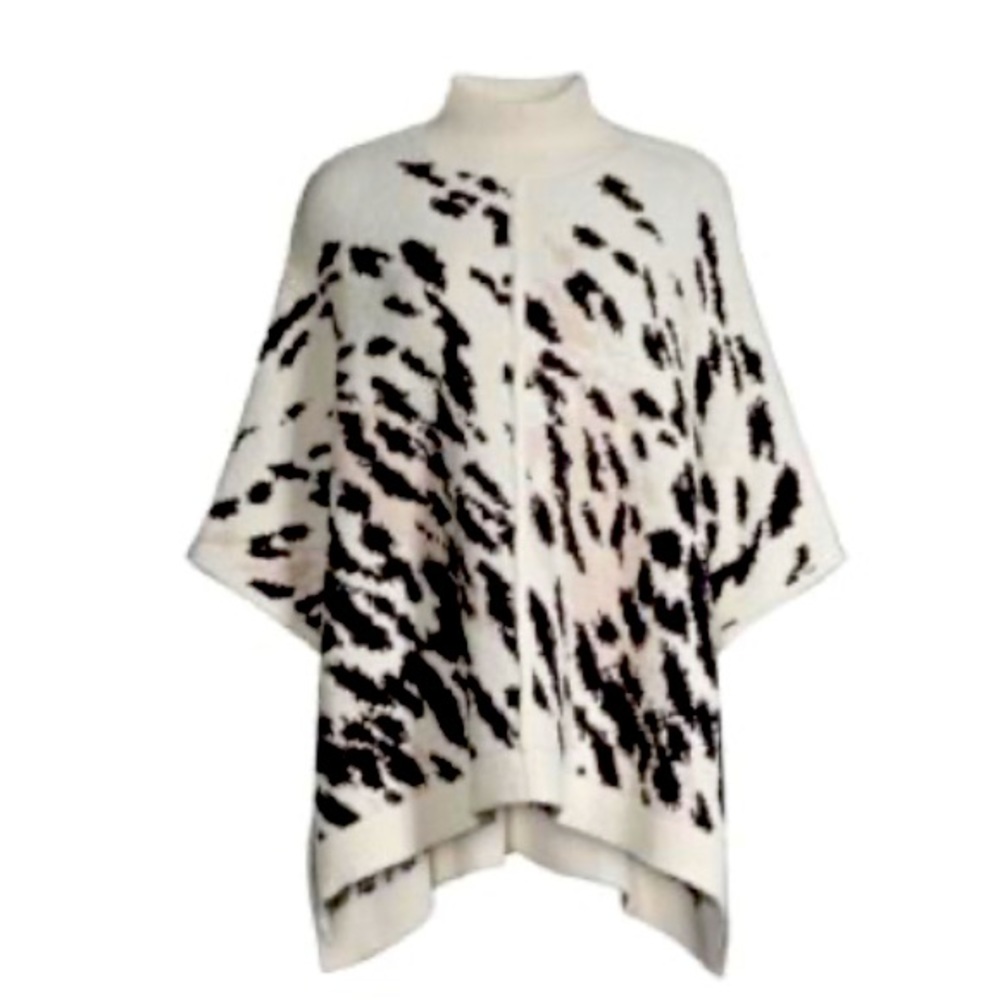 Barefoot dreams cozy poncho